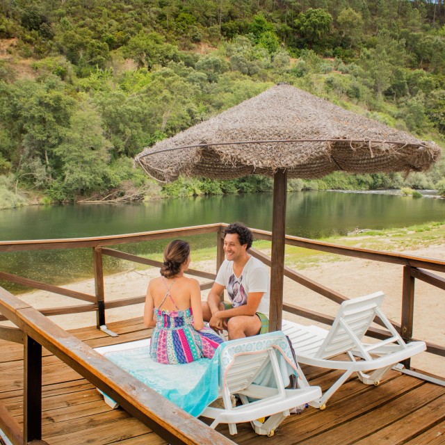 Casa dos Girassóis - Xisto Camping